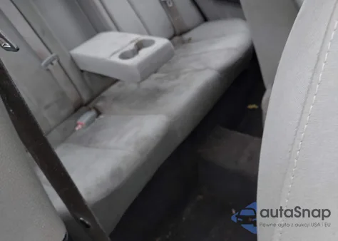 2010 Hyundai Elantra Gls z USA, uszkodzony, nr VIN KMHDU4AD3AU960756